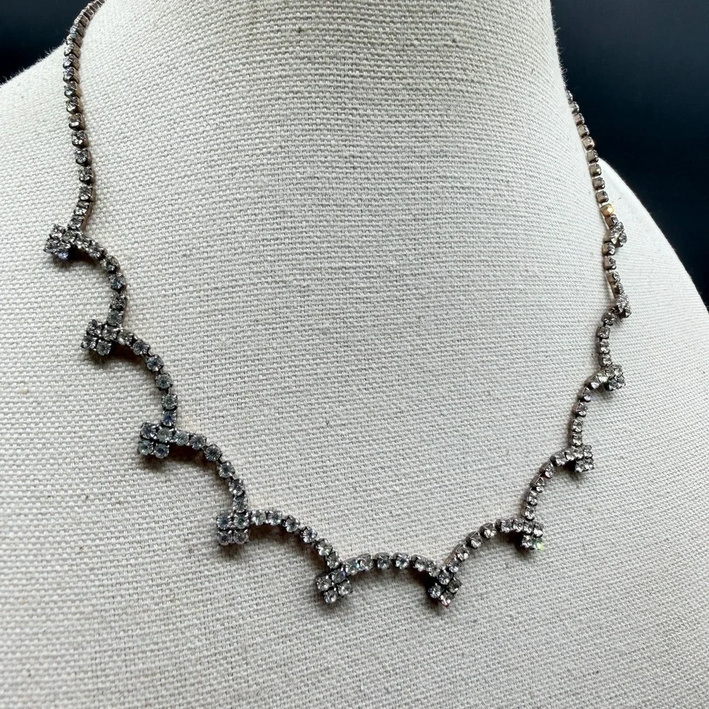 Clear Rhinestone Scalloped Choker Necklace Silver Tone Bridal Wedding Statement